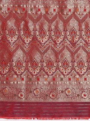 Maroon embroidered satin banarasi saree 5