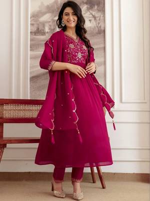 women ethnic motifs embroidered empire thread work kurta with salwar & with dupatta 1