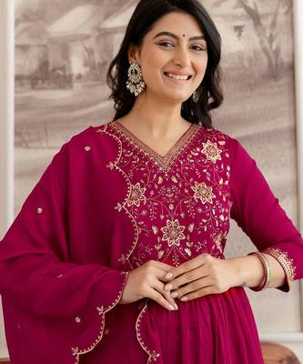 women ethnic motifs embroidered empire thread work kurta with salwar & with dupatta 3