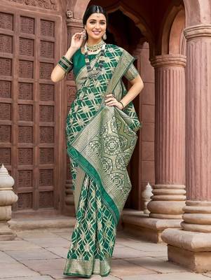 Green geometric embroidered zari saree 2