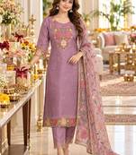 women floral embroidered regular thread work kurta with trousers & with dupatta