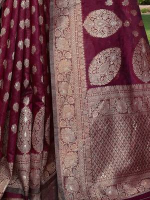 Magenta ethnic motifs zari silk cotton chanderi saree 5