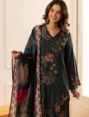 women floral embroidered regular thread work kurta with palazzos & with dupatta 2