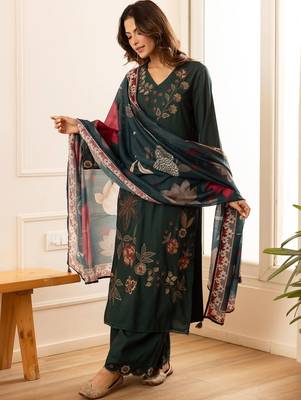 women floral embroidered regular thread work kurta with palazzos & with dupatta 4