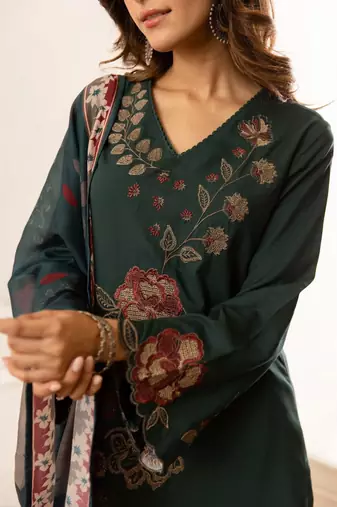 women floral embroidered regular thread work kurta with palazzos & with dupatta