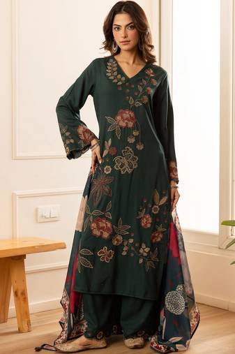 women floral embroidered regular thread work kurta with palazzos & with dupatta
