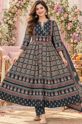 women ethnic motifs printed angrakha  cotton kurta with trousers & with dupatta