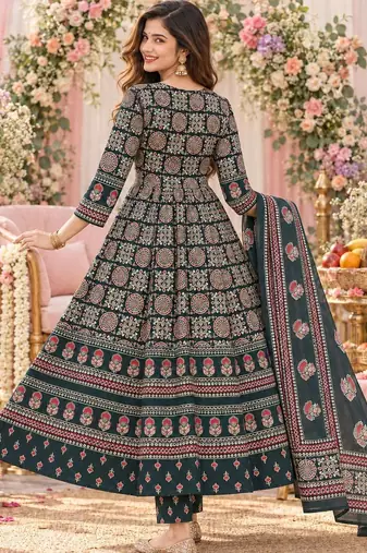 women ethnic motifs printed angrakha  cotton kurta with trousers & with dupatta