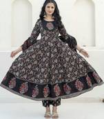 women floral printed empire  cotton kurta with trousers & with dupatta