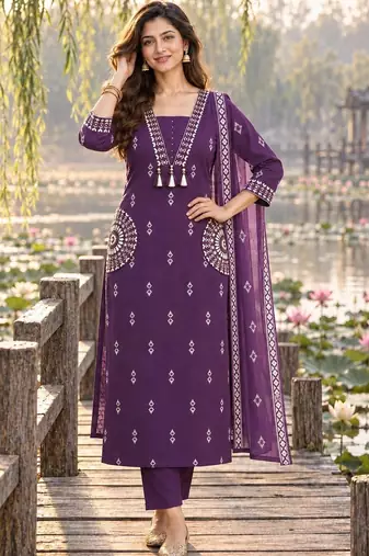 women ethnic motifs printed regular  cotton kurta with trousers & with dupatta