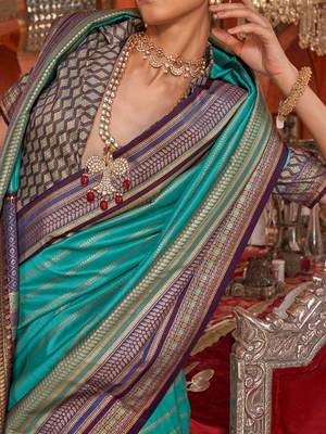 Blue ethnic motifs zari banarasi saree 4