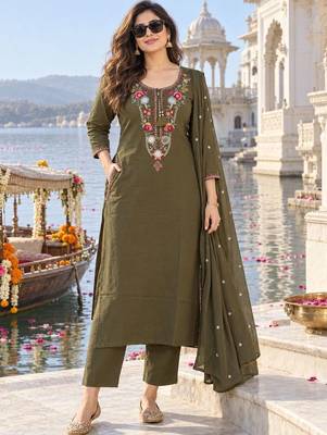 women ethnic motifs embroidered regular mirror work  cotton kurta with trousers & with 1