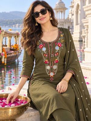 women ethnic motifs embroidered regular mirror work  cotton kurta with trousers & with 2