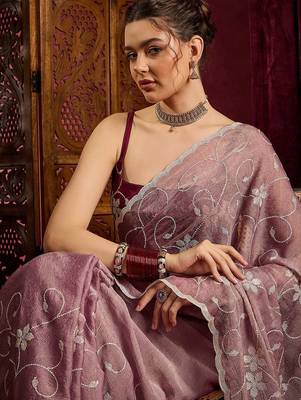 Lavender ethnic motifs sequinned saree 5