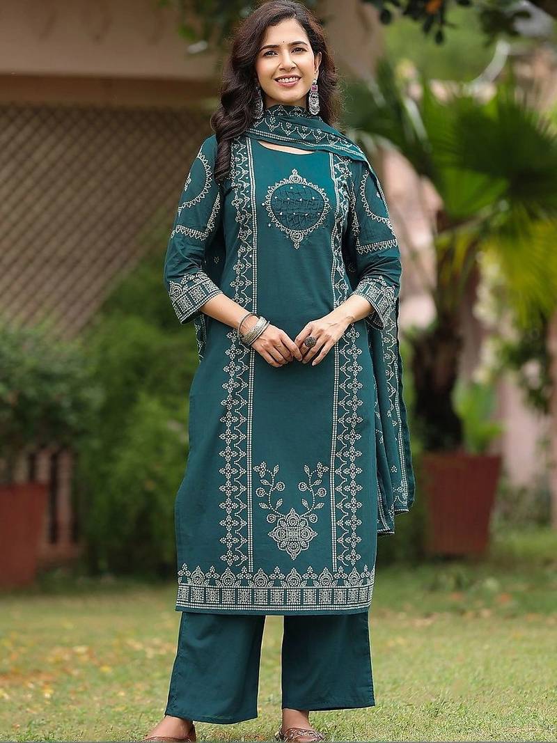 women ethnic motifs printed regular  cotton kurta with palazzos & with dupatta