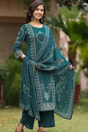 women ethnic motifs printed regular  cotton kurta with palazzos & with dupatta