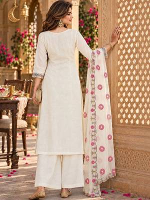 women floral embroidered regular thread work chanderi silk kurta with palazzos & with dupatta 2