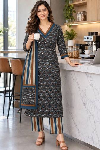 women printed regular  cotton kurta with trousers & with dupatta