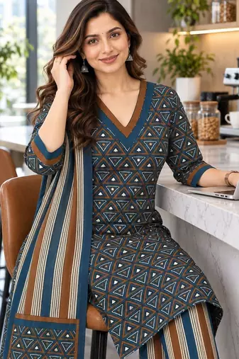 women printed regular  cotton kurta with trousers & with dupatta