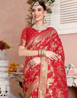 Red red floral woven design zari detailed organza saree 4