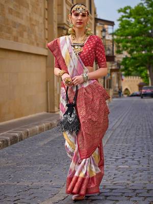 Pink woven design zari silk blend banarasi saree 1