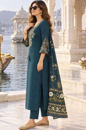 women ethnic motifs embroidered regular thread work  cotton kurta with trousers & with