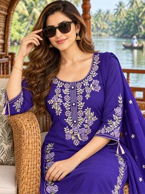 women ethnic motifs embroidered regular thread work  cotton kurta with trousers & with 3