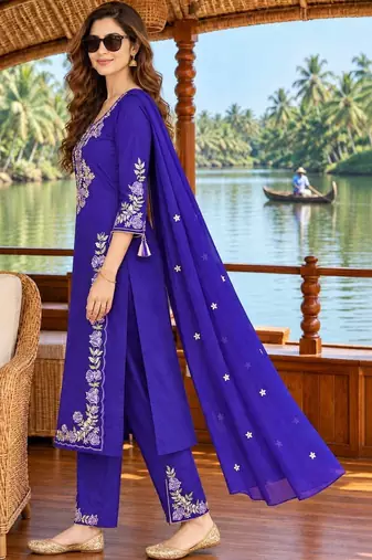 women ethnic motifs embroidered regular thread work  cotton kurta with trousers & with