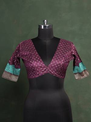 Purple purple & green geometric woven design zari saree 5