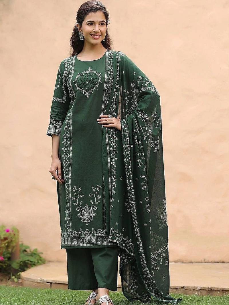 women ethnic motifs printed regular  cotton kurta with palazzos & with dupatta