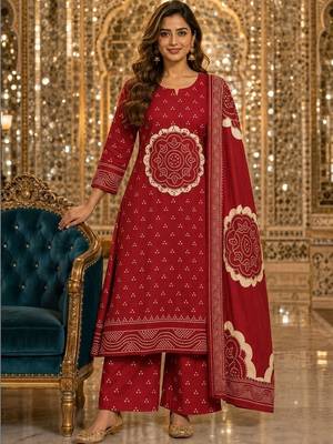 women ethnic motifs printed regular  cotton kurta with palazzos & with dupatta 1