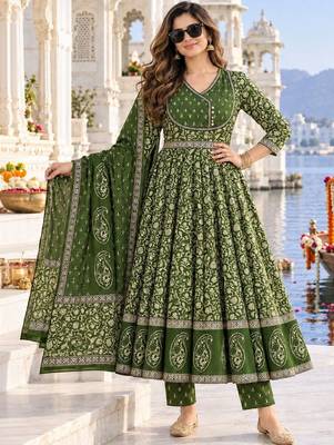 women ethnic motifs printed empire  cotton kurta with trousers & with dupatta 1