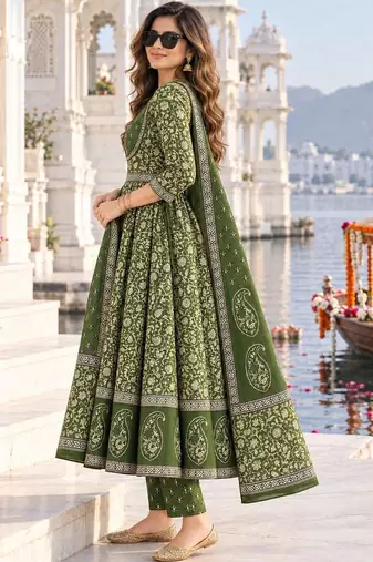 women ethnic motifs printed empire  cotton kurta with trousers & with dupatta
