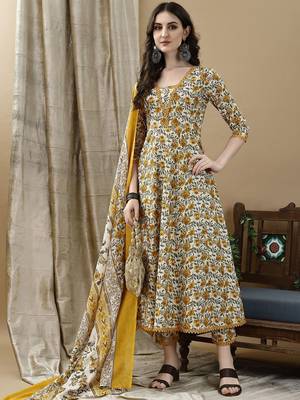 women floral printed regular cotton anarkali kurta with trousers & dupatta 5