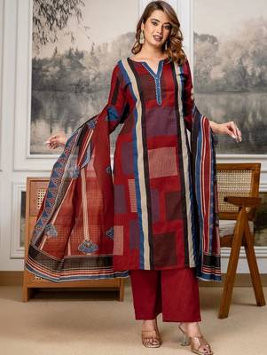 women printed regular  cotton kurta with palazzos & with dupatta 6