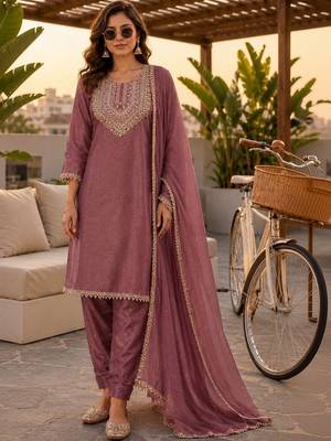 women ethnic motifs regular thread work kurta with patiala & with dupatta 1