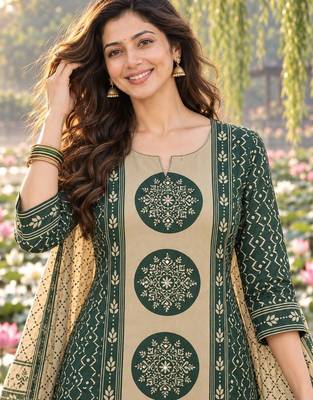 women ethnic motifs printed regular  cotton kurta with trousers & with dupatta 3