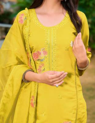 floral embroidered chanderi cotton straight kurta with trousers & dupatta 2