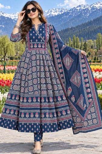 women ethnic motifs printed angrakha  cotton kurta with trousers & with dupatta