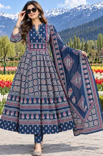 women ethnic motifs printed angrakha  cotton kurta with trousers & with dupatta