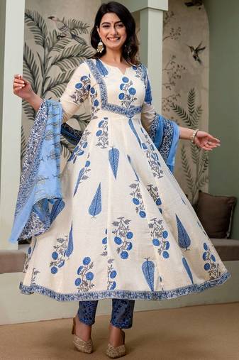 women floral printed empire  cotton kurta with trousers & with dupatta