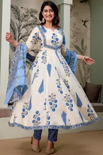 women floral printed empire  cotton kurta with trousers & with dupatta