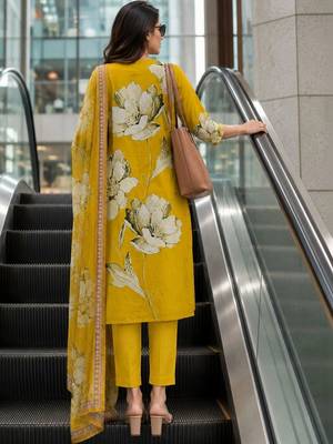 women floral printed regular thread work  cotton kurta with trousers & with dupatta 3