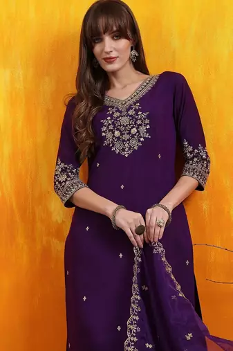 floral embroidered sequinned chanderi cotton kurta & trouser with dupatta
