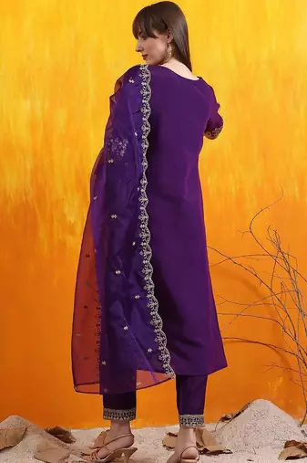 floral embroidered sequinned chanderi cotton kurta & trouser with dupatta