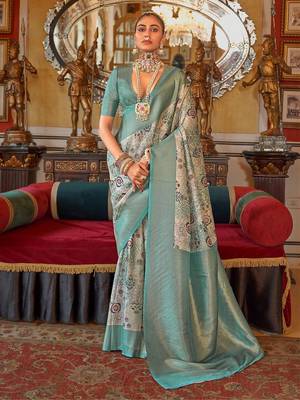 Beige paisley zari kanjeevaram saree 1