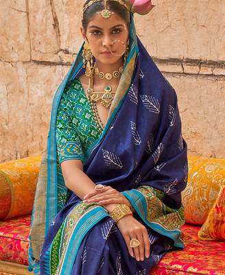Navy blue ethnic motifs silk blend patola saree 4