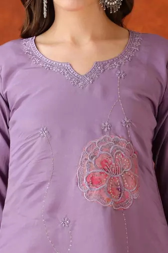 women floral embroidered regular thread work chanderi cotton kurta with trousers & with dupatta
