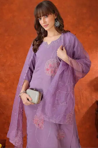 women floral embroidered regular thread work chanderi cotton kurta with trousers & with dupatta