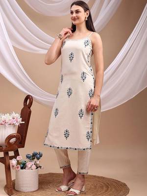 women ethnic motifs embroidered regular thread work  cotton kurta with trousers 4
